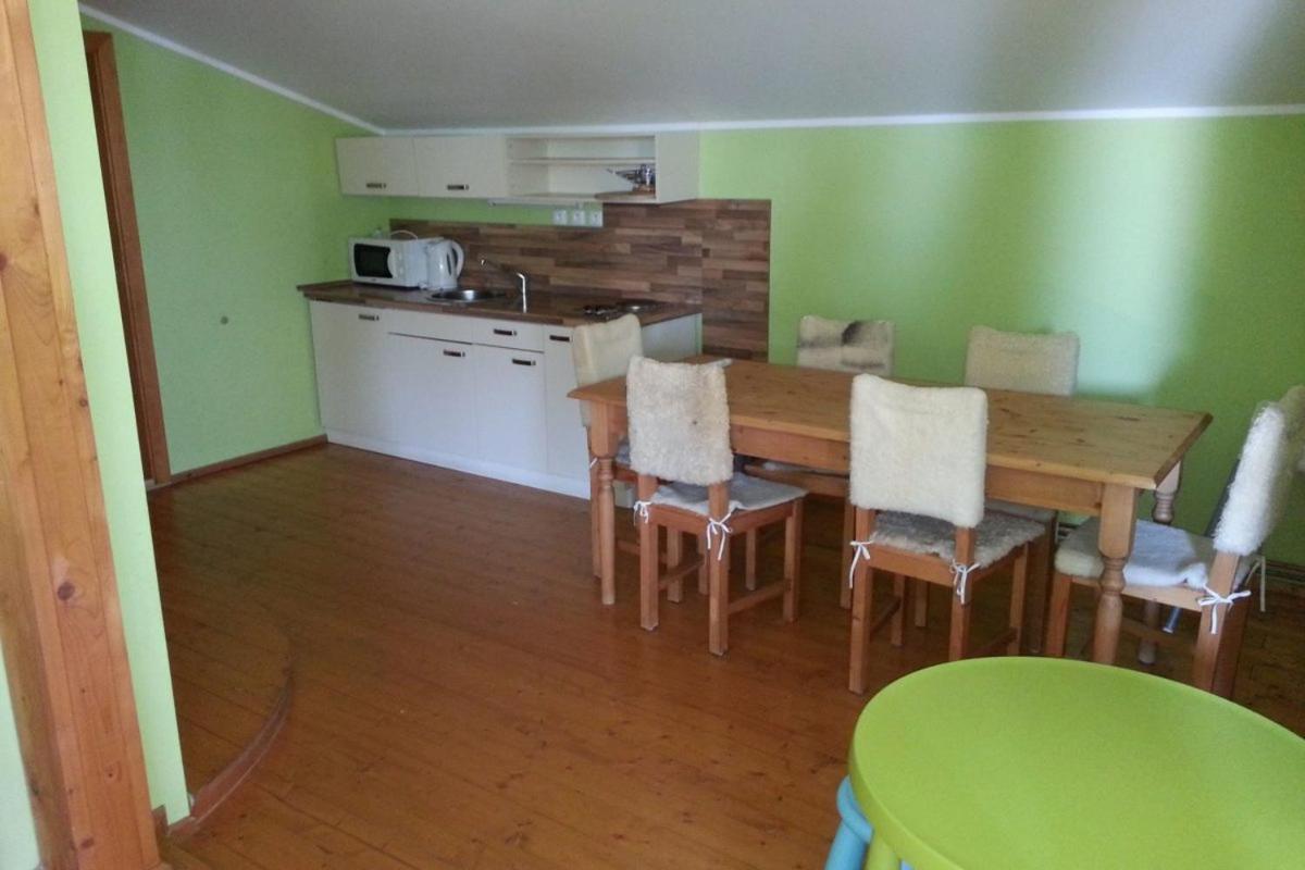 Kozakov Apartmany - Druhe Patro Tatobity Habitación foto